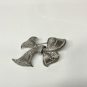 BROCHE DE PECHO  DE LAZO